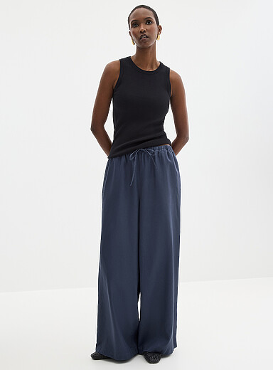 Le pantalon lyocell fluide taille &eacute;lastique