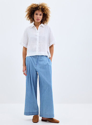 Le jean fluide taille &eacute;lastique <b>Coupe : jambe large, taille haute</b>