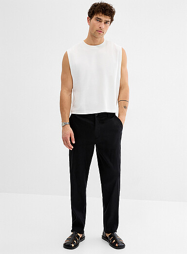 Le pantalon lin extensible <b>Coupe Amsterdam - Fusel&eacute;e relaxe</b>