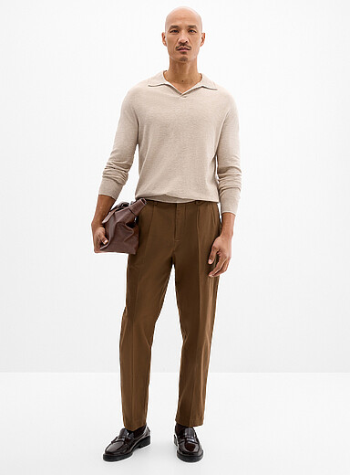 Pleated chinos <b>Reykjavik fit - Tapered with pleats</b>
