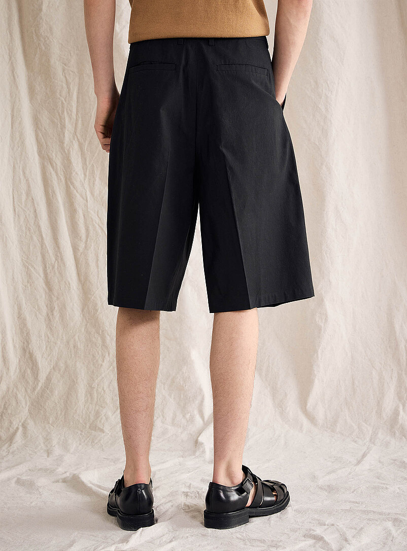 Le 31: Le bermuda XL &agrave; plis <b>Longueur d'entrejambe : 31 cm (12 po)</b> <b>Capsule Le 31 Studio</b> Bourgogne pour homme