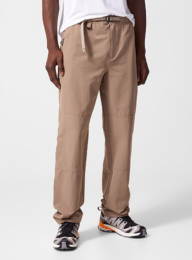 Le pantalon toile extensible avec ceinture