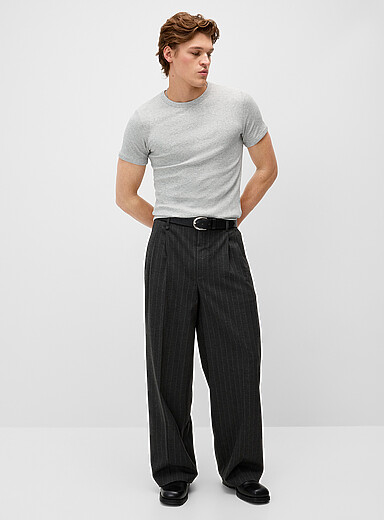 Banker stripe wide-leg pant <b>Dalston fit - Wide & pleated</b>