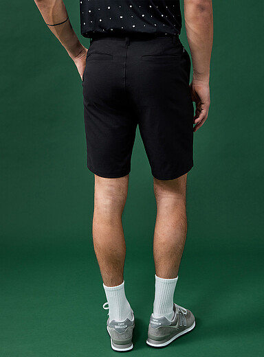 Le short de golf uni Longueur 9 po