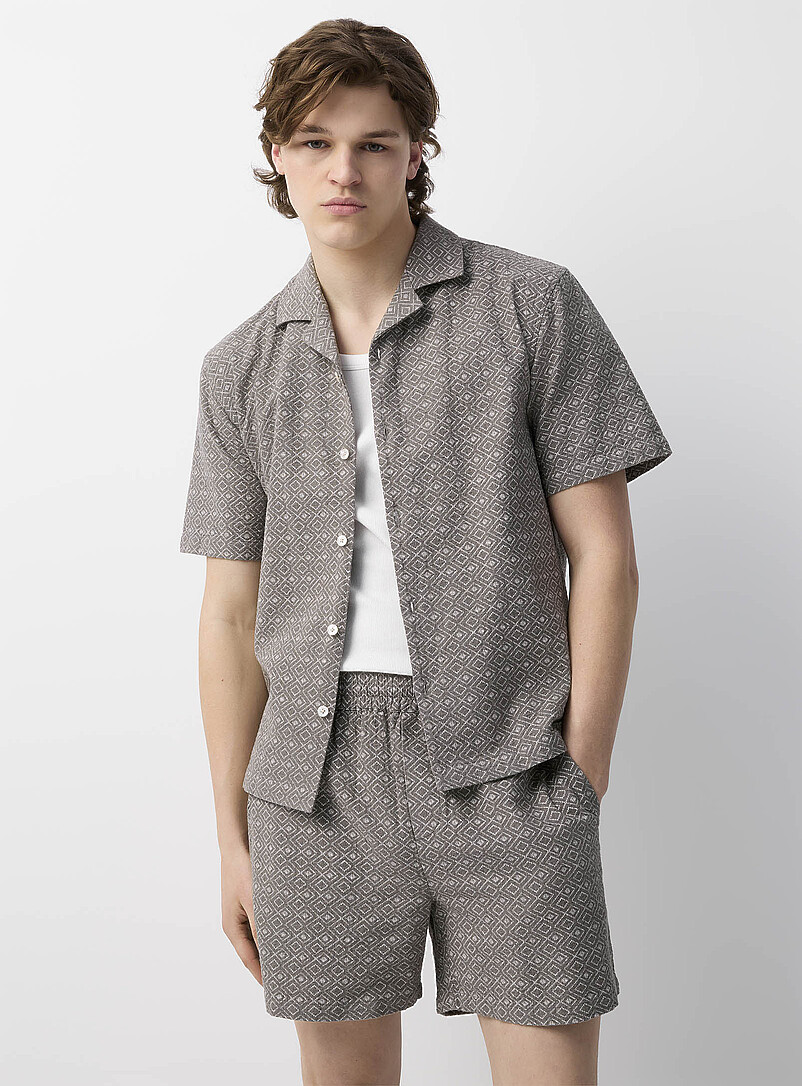 Diamond Pattern Textured Camp Shirt
