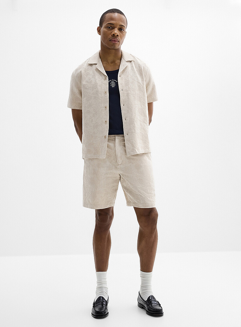 Floral jacquard short Inseam: 9" (23 cm) product image (primary)