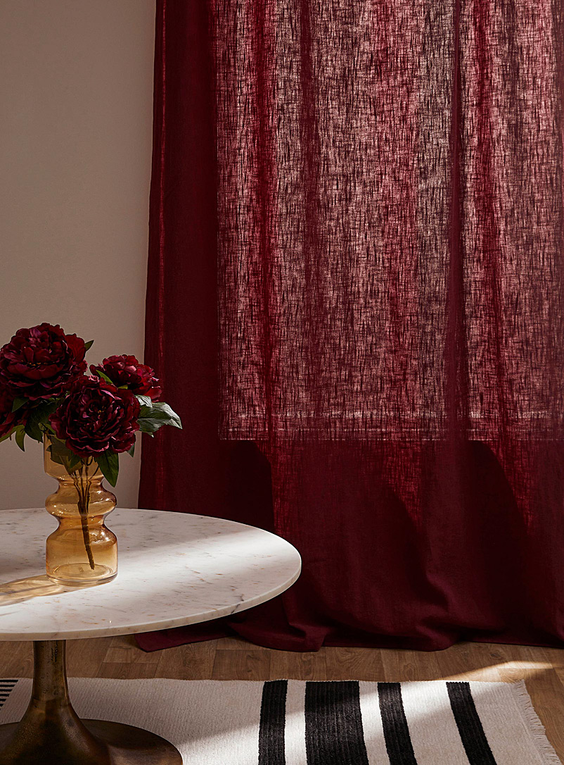 Simons Maison: Le rideau semi-opaque aspect lin Voir nos formats offerts Rouge foncé-vin-rubis