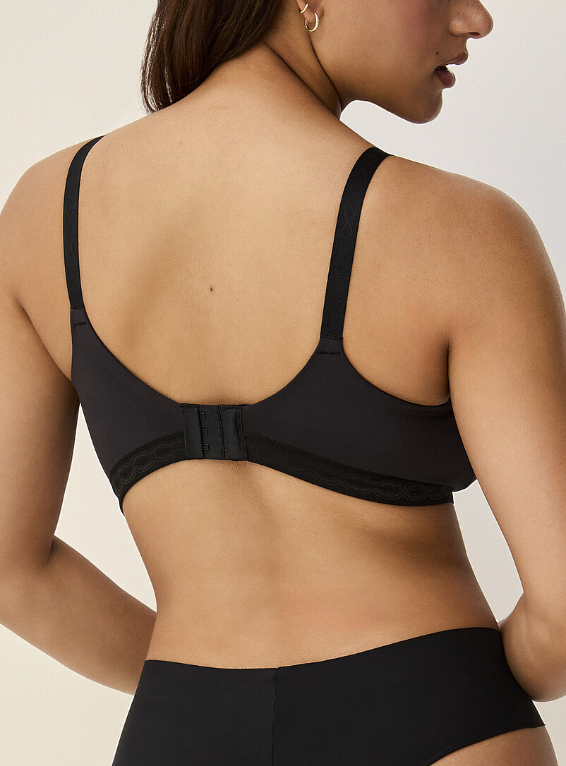 Warner's Beige Cloud 9 wireless bra for women