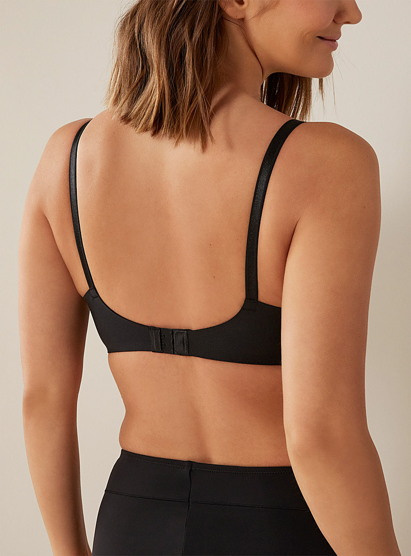 No Side Effect plunge bra product image 2