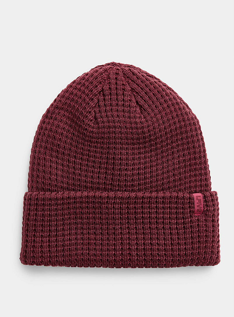 I.FIV5 Ruby Red Monochrome waffle tuque for men
