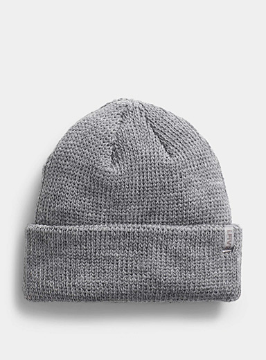 Tightly knit docker tuque