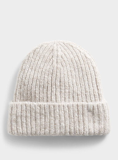 I.FIV5 Ivory/Cream Beige Fluffy ribbed tuque for women