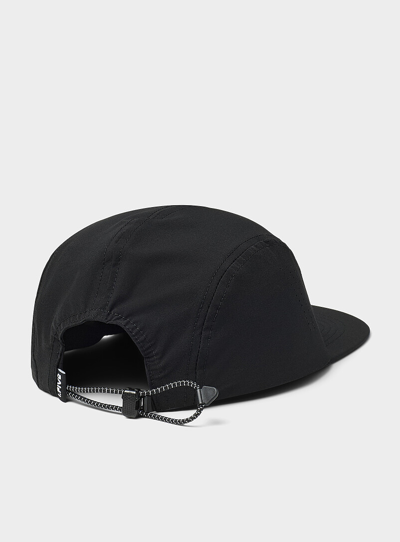 I.FIV5: La casquette 5 panneaux perforations lat&eacute;rales Noir pour femme