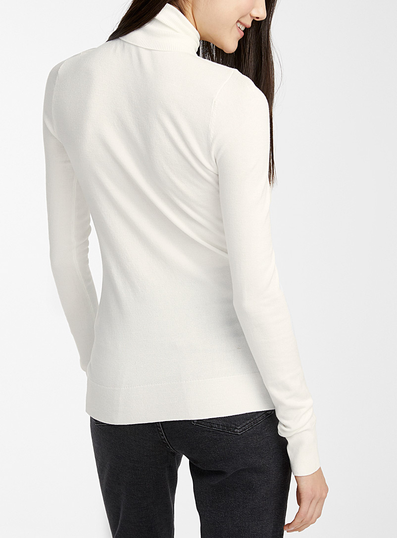 Twik Ivory White Thin-knit basic turtleneck sweater for women