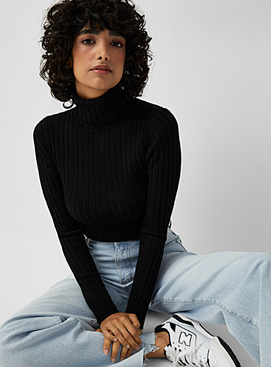 Wide-ribbed fitted turtleneck | Twik | Shop Women's Turtlenecks and ...