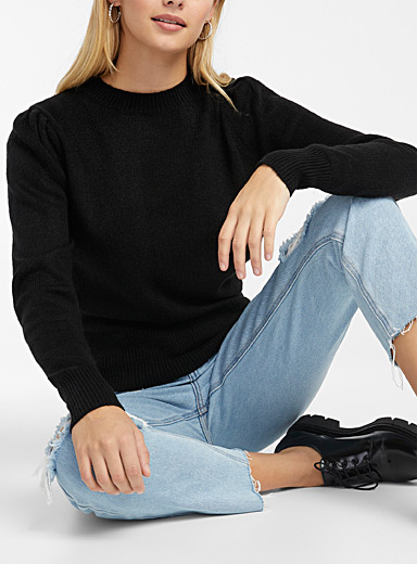 Soft ruffled-shoulder sweater | Twik 