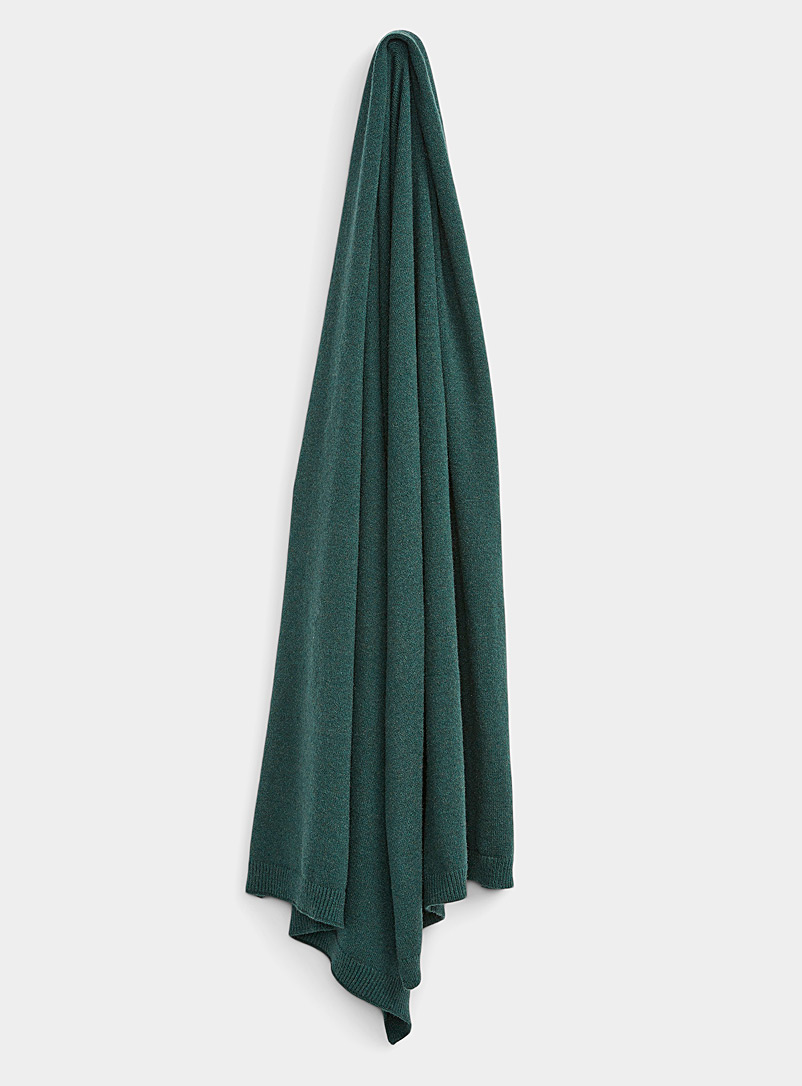 Simons Green Cocoon-like fall scarf for women