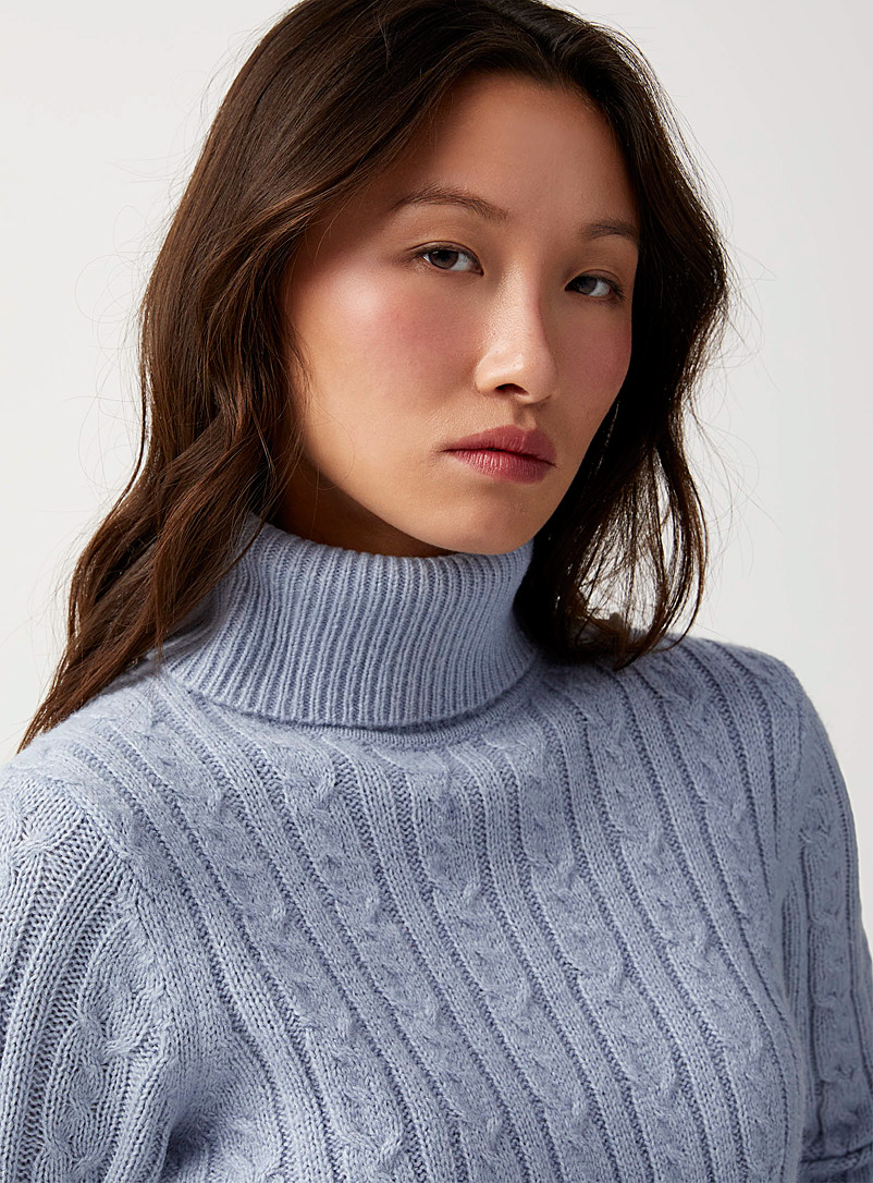 Contemporaine Baby Blue Twisted cable turtleneck for women