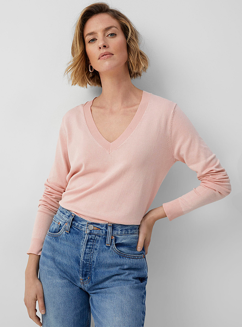 Contemporaine Peach Fine knit V-neck sweater for women