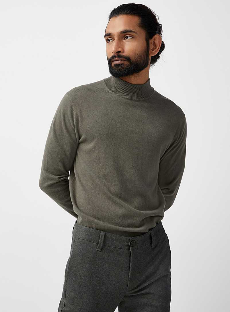 Le 31 Mossy Green TENCEL™ modal mock-neck minimalist sweater for men
