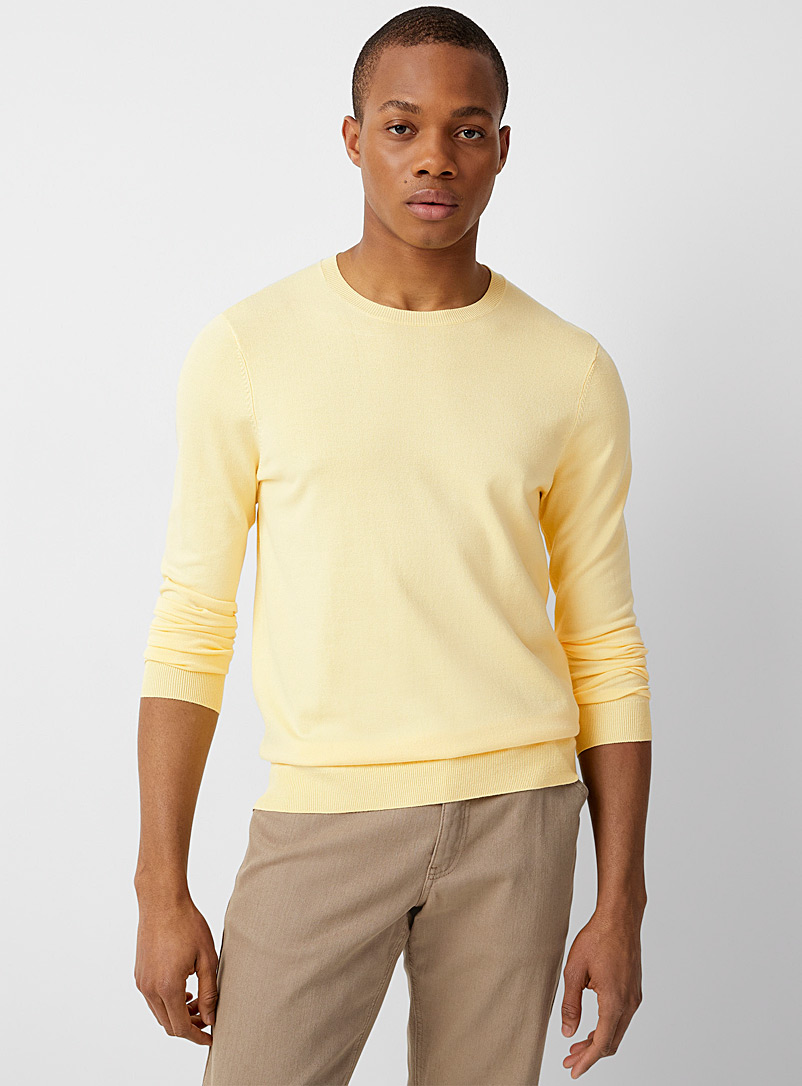 Le 31 Bright Yellow Minimalist crew-neck sweater for men