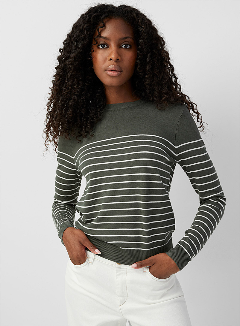 Contemporaine: Le chandail rayé tricot léger Kaki - Sauge - Olive pour femme