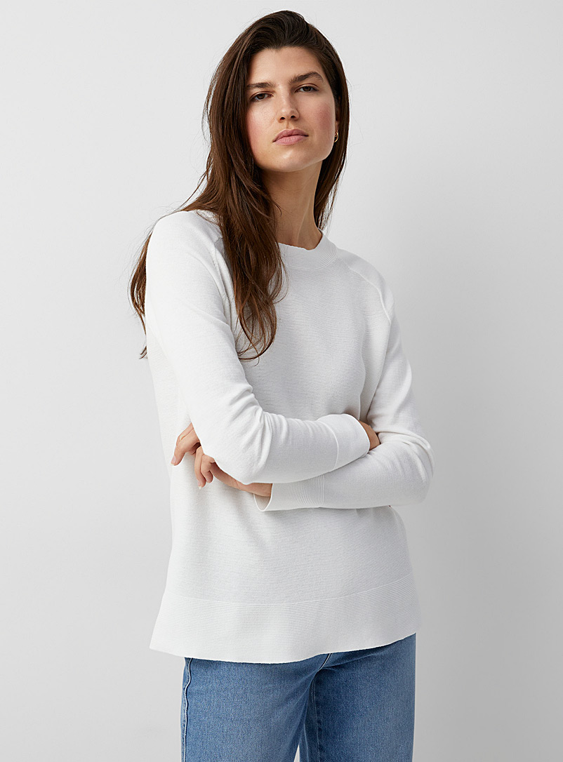 Contemporaine White Buttoned back raglan sweater for women