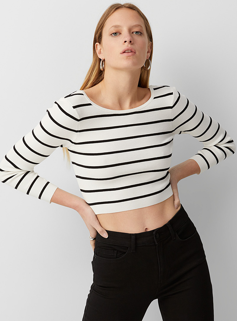 Icône Ivory White Scoop-back cropped sweater for women