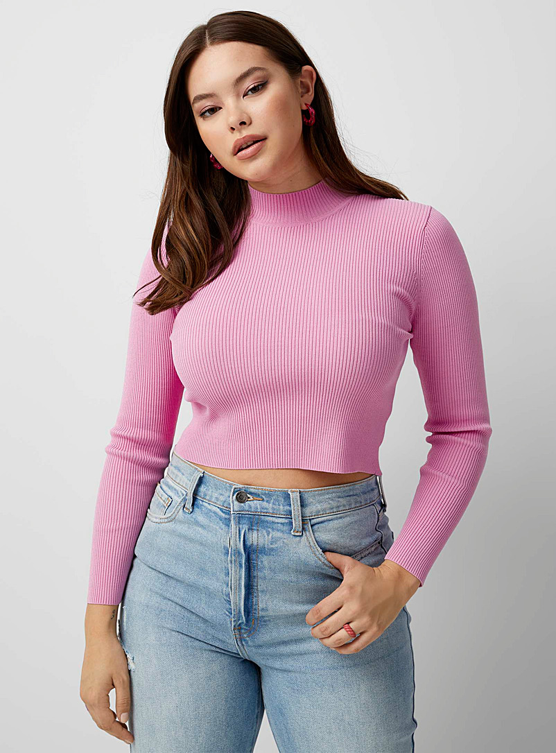 Twik Pink Ribbed cropped mock neck for women