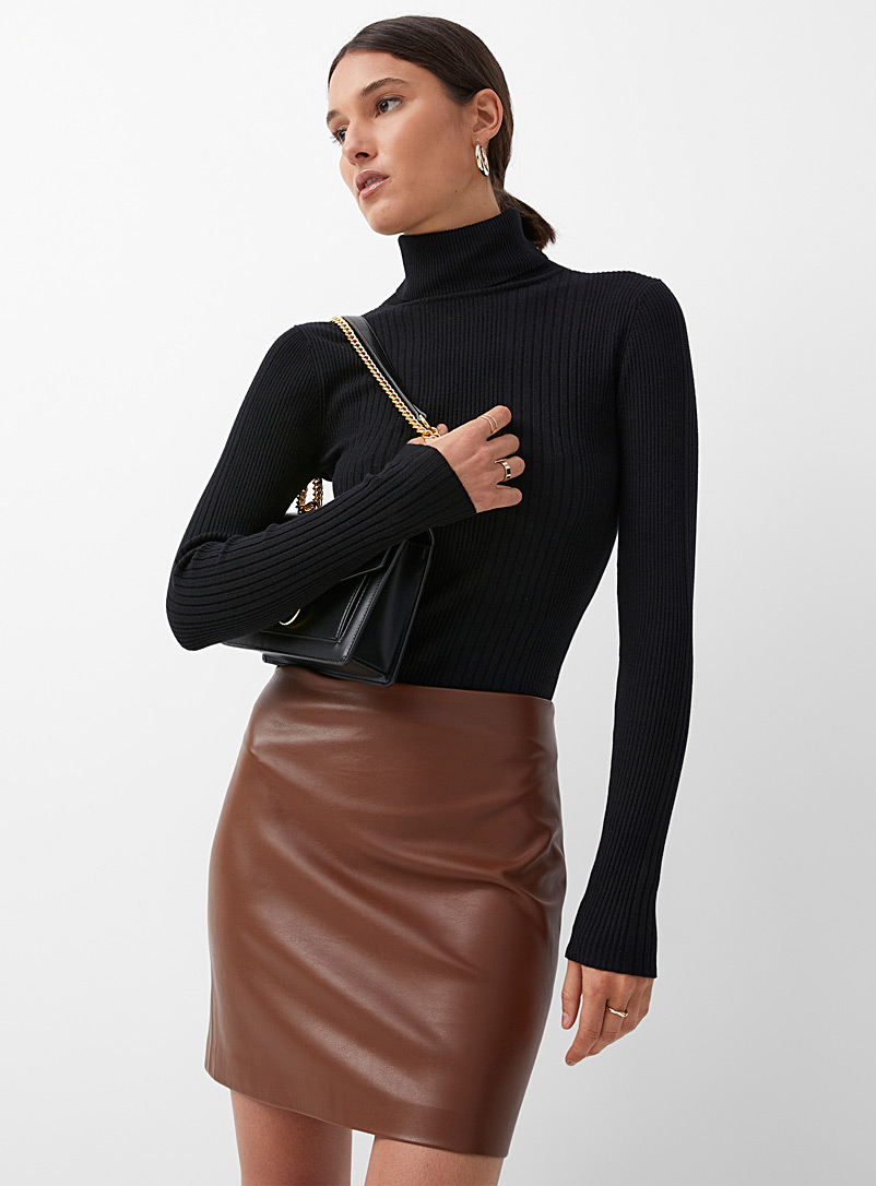 Icône Black Geometric ribbing turtleneck sweater for women