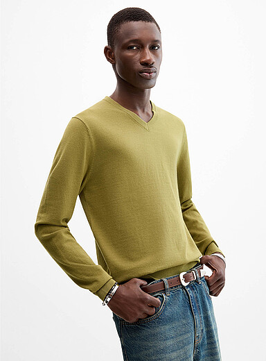 Le 31: Le chandail col V &eacute;pur&eacute; Vert assorti pour homme