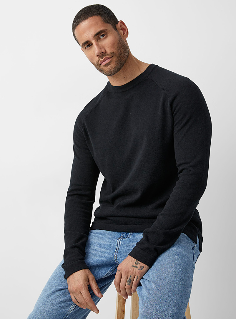 Le 31 Black Crew-neck raglan sweater for men