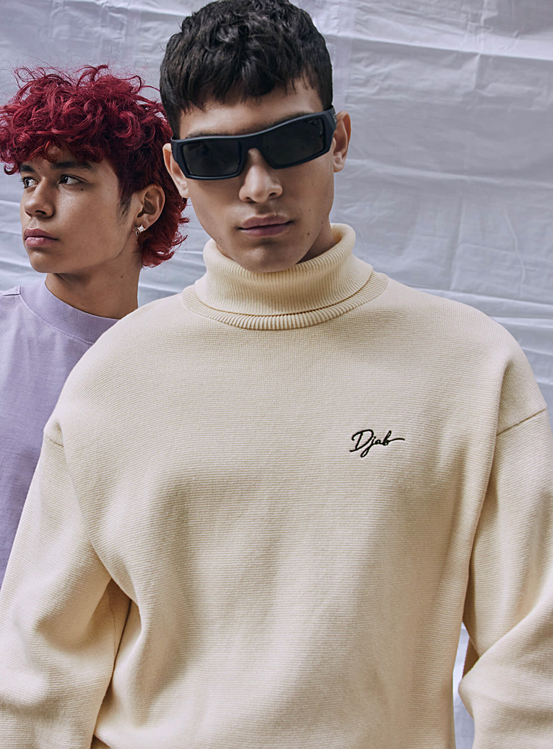 Men's Turtleneck Sweaters | Simons Canada
