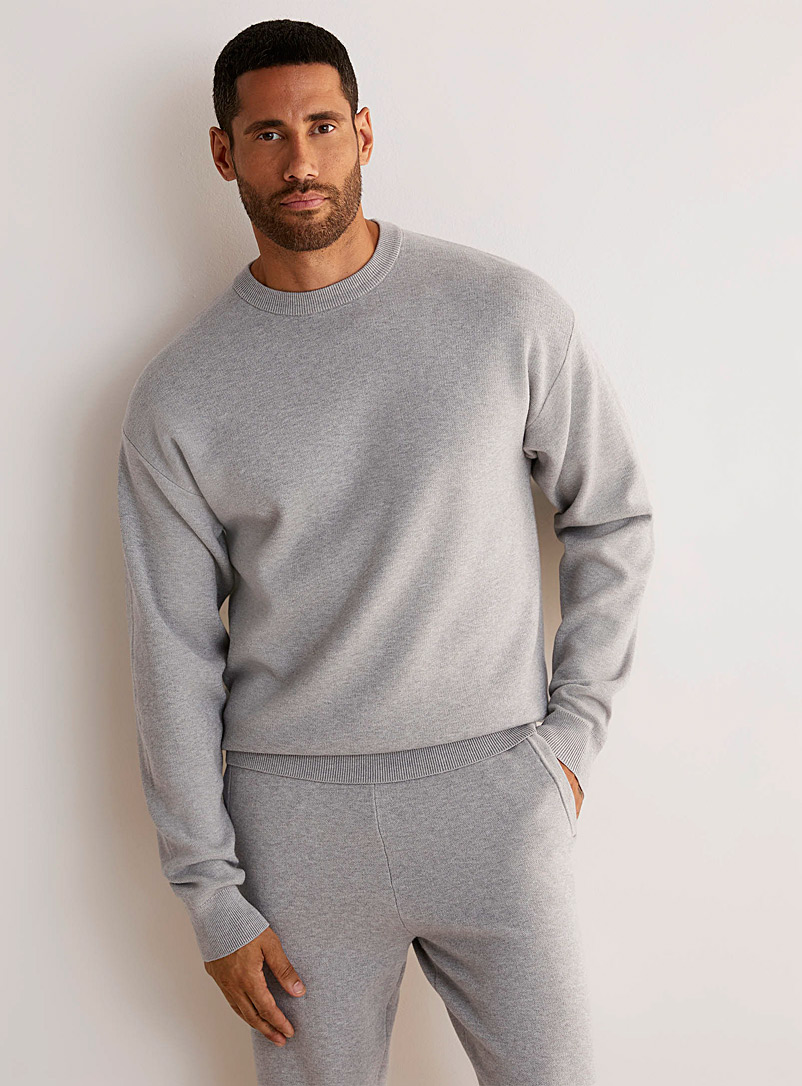 Simons x Hôtels Le Germain Patterned Grey Fluid viscose lounge sweatshirt for men