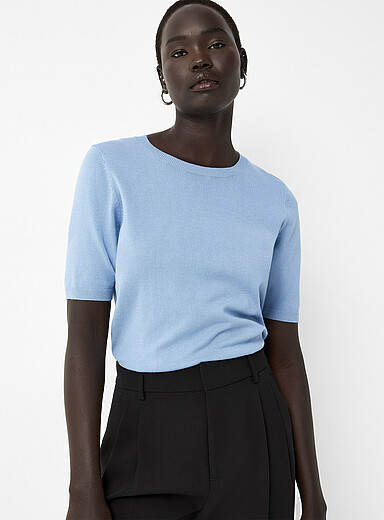 Contemporaine: Le chandail manches courtes fin tricot Bleu pour femme
