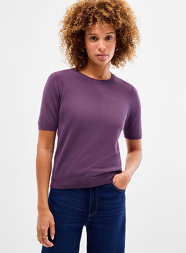 Contemporaine: Le chandail manches courtes fin tricot Raisin - Pourpre fonc&eacute; pour femme