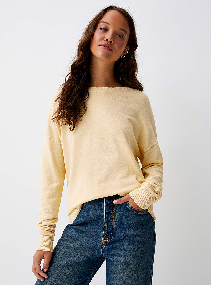 Plain loose sweater | Twik | Shop Women's Sweaters and Cardigans  Fall/Winter 2019 | Simons