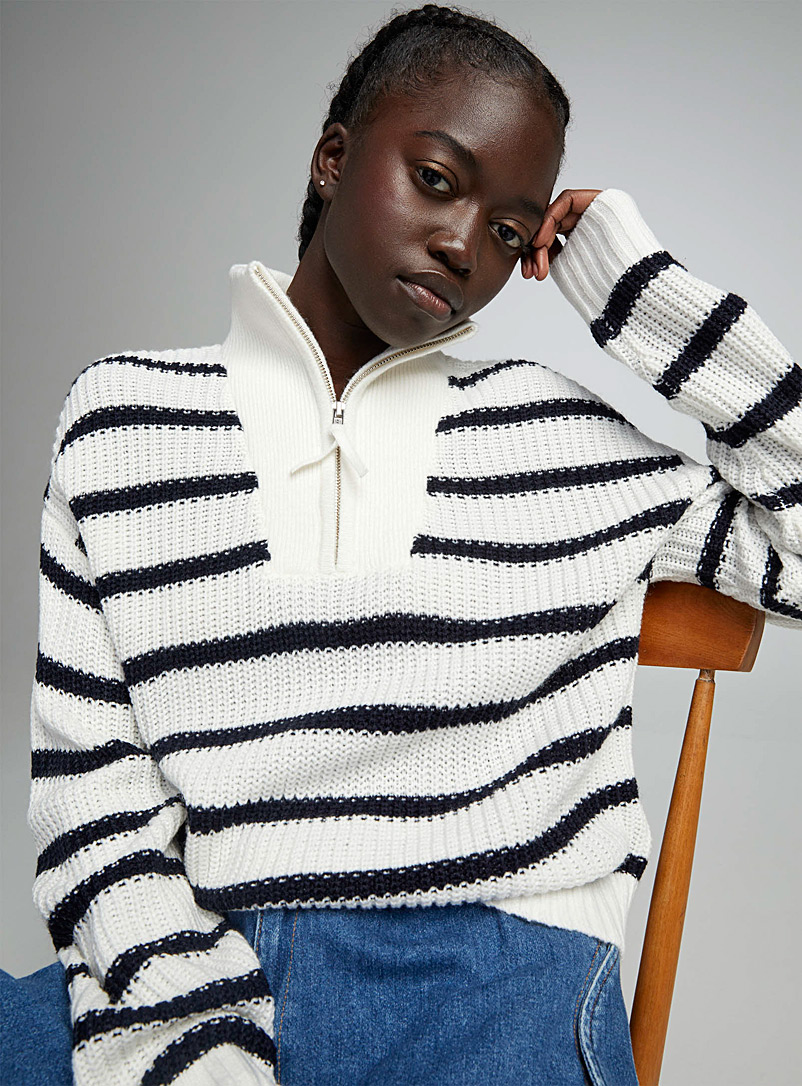 Twik Patterned White Rib-knit zippered mock-neck sweater for women