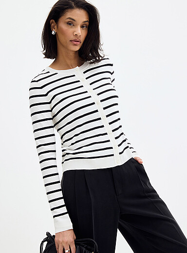 Le cardigan col rond fin tricot