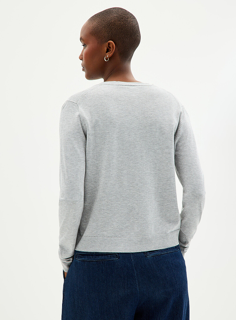 Contemporaine: Le cardigan col rond fin tricot Blanc et noir pour femme