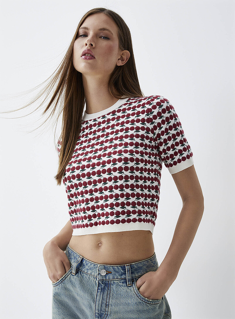 Striped & Patterned Sweaters for Women | Simons Canada