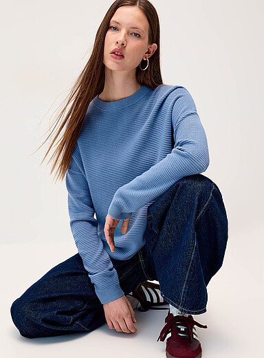 Twik: Le chandail ample tricot ottoman Bleu p&acirc;le pour femme