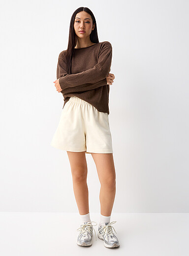 Ultra-soft boat-collar sweater