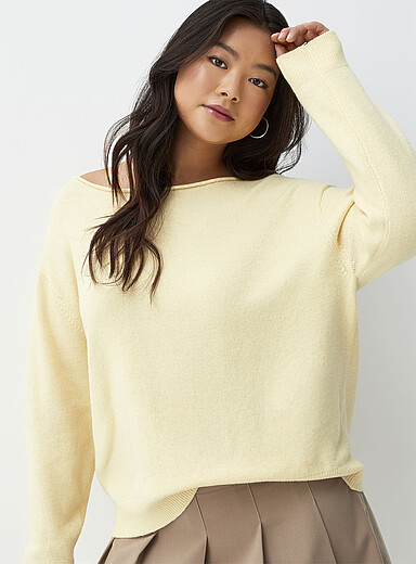 Twik Corn/Vanilla Yellow Ultra-soft boat-collar sweater for women
