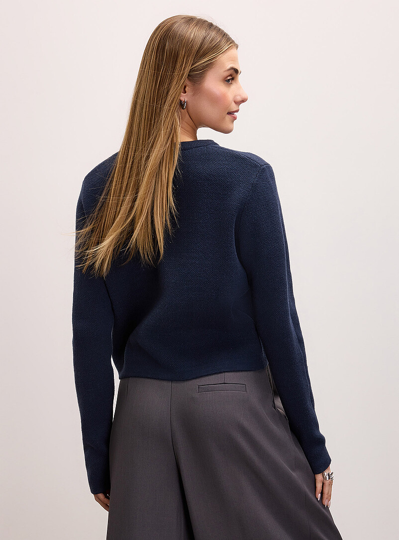 Ic&ocirc;ne: Le cardigan carr&eacute; boutons boucles perl&eacute;es Blanc cass&eacute; pour femme