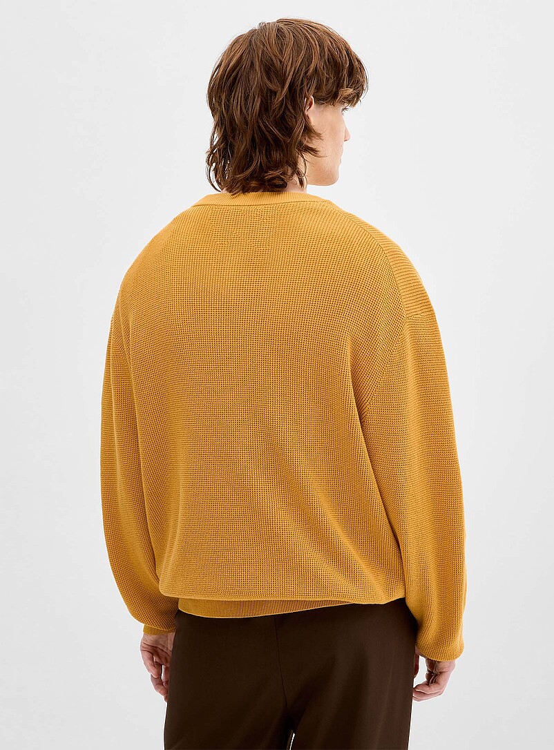 Loose waffle-knit sweater | Djab | Shop Men's Crew Neck Sweaters