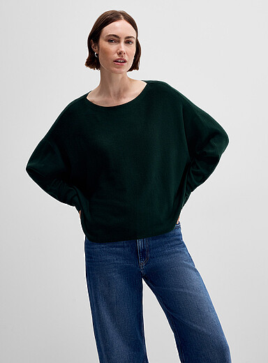 Le chandail carr&eacute; surdimensionn&eacute; fin tricot col bateau