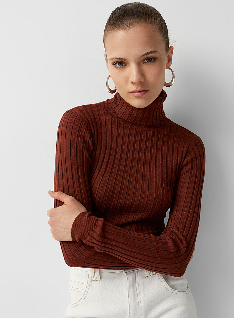Wide-ribbed fitted turtleneck | Twik 
