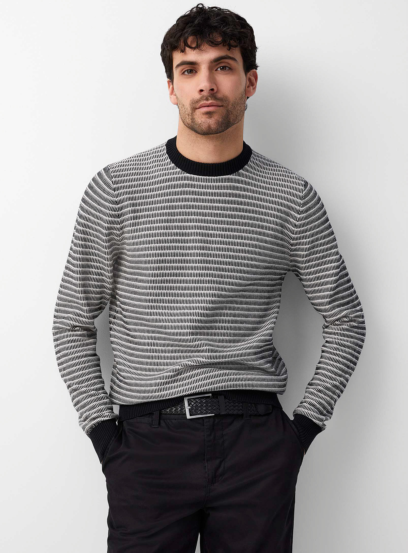 Le 31 Hatched Stripe Jacquard Sweater In Patterned Black