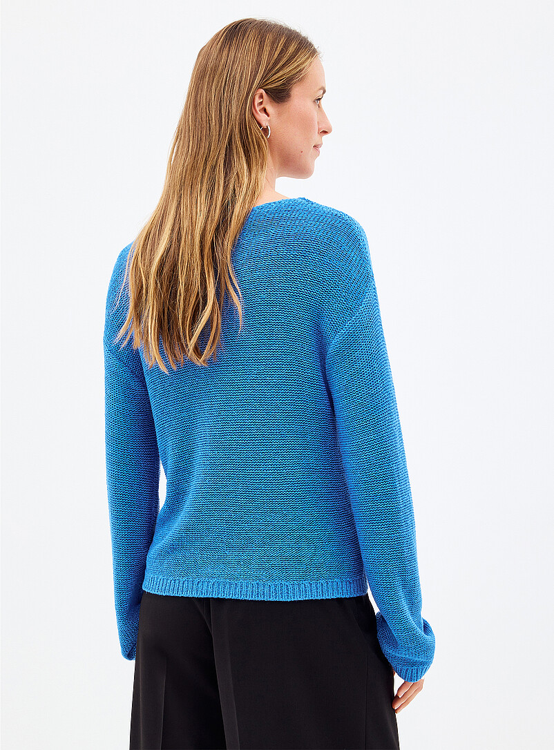 Textured knit boat-neck sweater product image 3